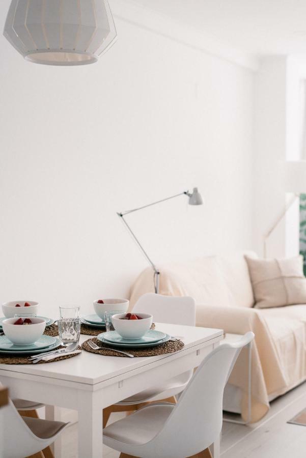 Light-Filled, Fully Renovated Apt Near Belem, By Timecooler Lisboa Kültér fotó