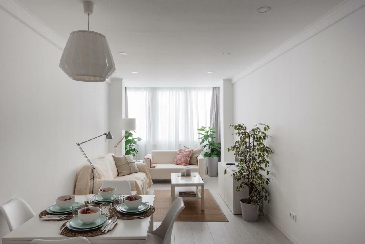 Light-Filled, Fully Renovated Apt Near Belem, By Timecooler Lisboa Kültér fotó